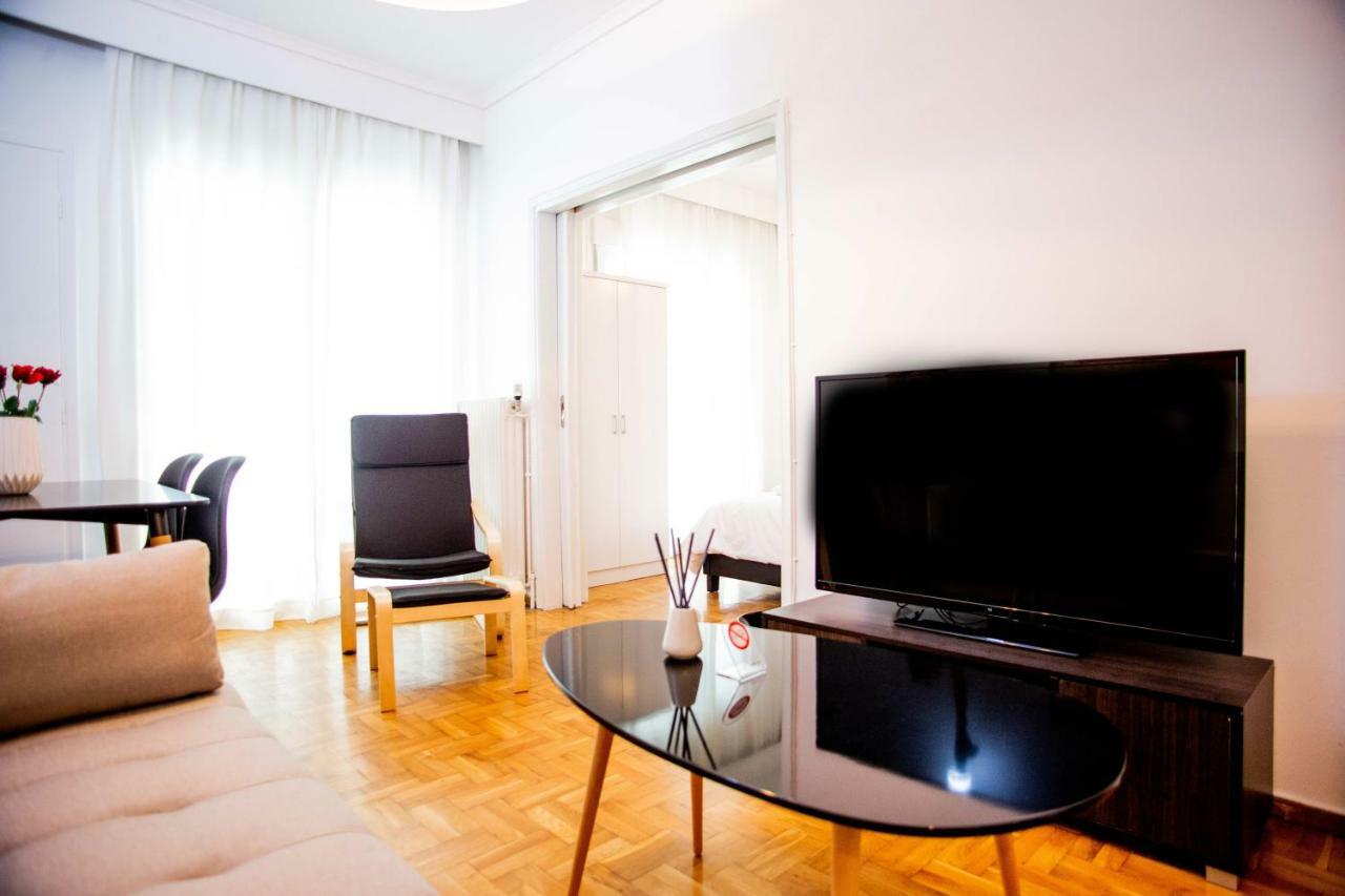 Thessaloniki Center Apartment On The Sea Bagian luar foto
